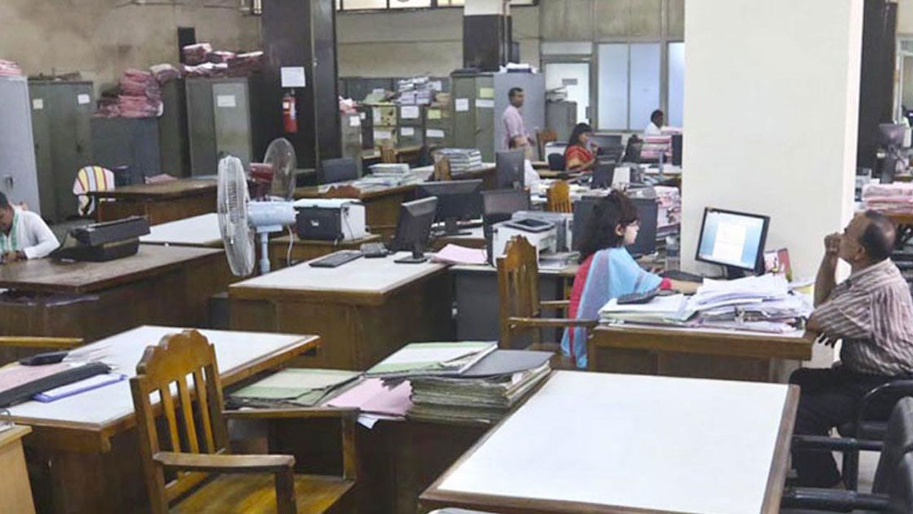 যেভাবে ঈদুল আজহায় মিলবে টানা ৯ দিনের ছুটি